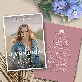 卒業生にミュートされたピンクの写真卒業 案内状