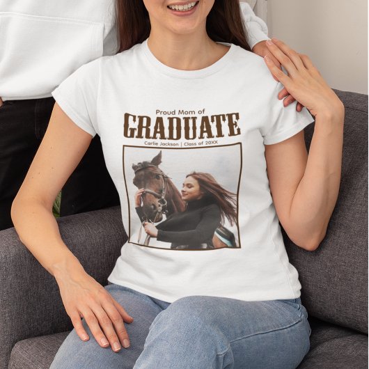 卒業生の誇りある母の写真 国産 卒業式 Tシャツ