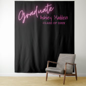 卒業生ネオンピンク脚本卒業パーティー タペストリー (インサイチュ)