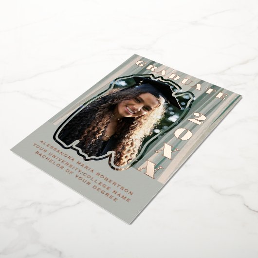 卒業発表1枚の写真セージ緑のベージュ 箔招待状 (回転した状態)