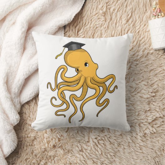 卒業証書を持つ学生としてのタコ クッション (ブランケット)