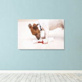 卒業証書を見下ろしている犬 キャンバスプリント (インサイチュ (ウッドフロア))