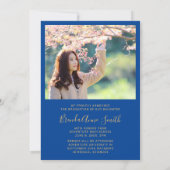 卒業2モダンフォト金ゴールドスクリプトキャップの青 案内状 (裏面)