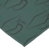 卒業2024キャップパターンブラックとグリーン テーブルクロス (アングル)