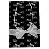 卒業2025弓でお祝い ミディアムペーパーバッグ (正面)