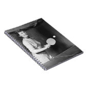 卓球を遊んでいる女性 ノートブック (右側)