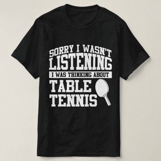 卓球アパレルトップおもしろいテニス選手Desig Tシャツ (デザイン正面)