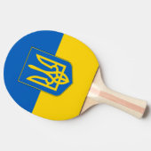 卓球ラケットとウクライナ国旗 卓球ラケット (横)