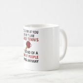 卓球選手がピンポンのコーチパドルを贈る コーヒーマグカップ (正面右)