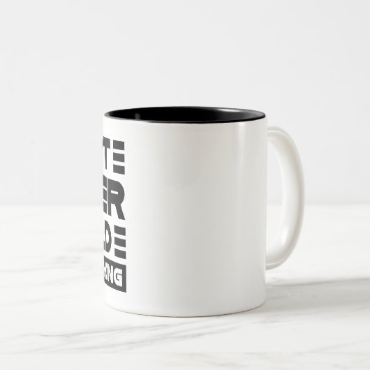 南ことわざはマグカップを何もできない ツートーンマグカップ (正面右)