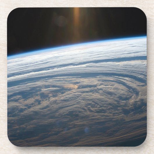 南のインディアン海の曇り。 コースター (正面)