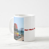 南ほとんどのポイントブイのマグ コーヒーマグカップ (正面左)