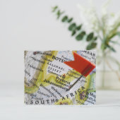 南アフリカのヨハネスバーグに置かれた地図のピン ポストカード (スタンド正面)