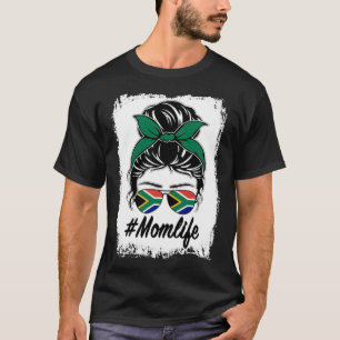 南アフリカ国旗南アフリカのママMessy Bunママ Tシャツ