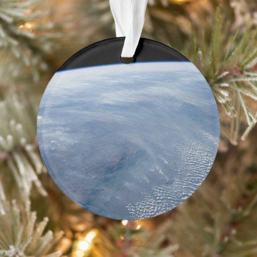 南アフリカ熱帯地方で煙が立ち昇る。 オーナメント (ツリー)