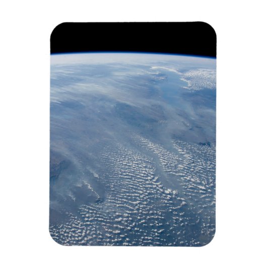 南アフリカ熱帯地方で煙が立ち昇る。 マグネット (縦)