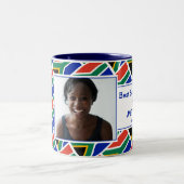 南ア最高のフリカの母の写パーソナライズされた真 ツートーンマグカップ (中央)