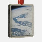 南ジョージア島の近くの5歳の氷山 メタルオーナメント (右)