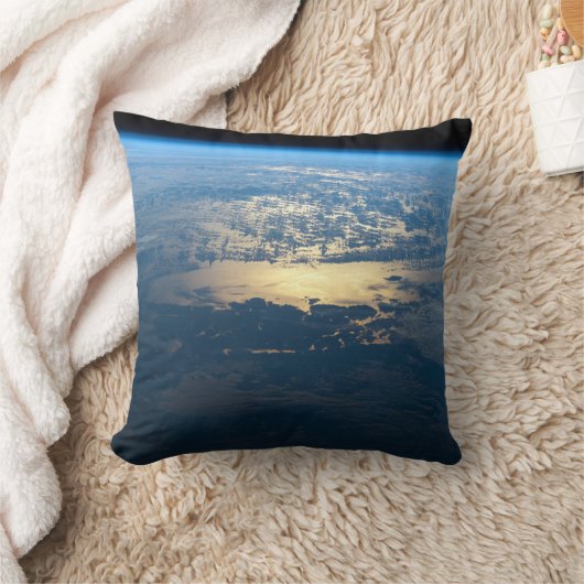 南チリのラグーナサンラファエル国立公園。 クッション (ブランケット)