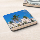 南ビーチマイアミのアールデコ地区 コースター (左側)