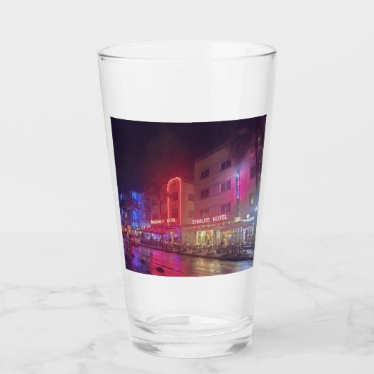 南ビーチ、マイアミ、フロリダ州アールデコ タンブラーグラス (正面)