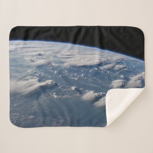 南ボルネオに地球の雷頭状雲。 シェルパブランケット (正面(横))