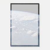 南ボルネオに地球の雷頭状雲。 ポストイット (正面)