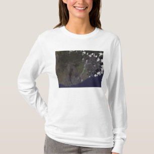 南南西の方の倍数の羽毛の打撃 Tシャツ