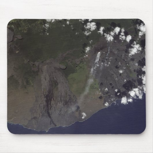 南南西吹に向かって複数の羽毛 マウスパッド (正面)