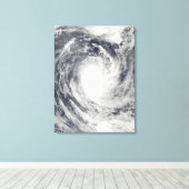 南太平洋上空のサイクロン海 キャンバスプリント (インサイチュ (ウッドフロア))