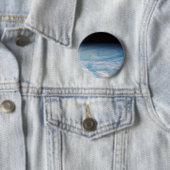 南太平洋上空の円形の雲の形成海。 缶バッジ (インサイチュ)