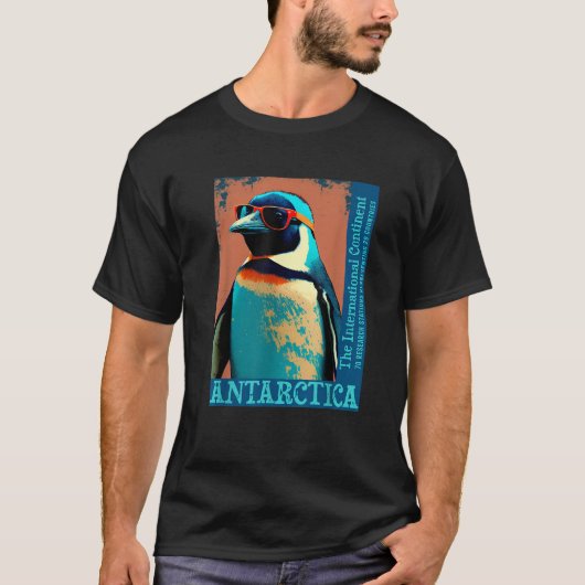 南極のペンギン 可愛い アパレルグッズ Tシャツ (正面)