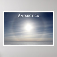 南極の太陽が地平線の上にシプルドーム