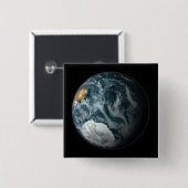 南極を強調する地球の全景 缶バッジ (正面&裏面)