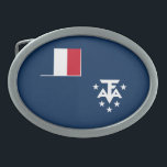 南極フランスの陸地 卵形バックル<br><div class="desc">南と南極フランスのの国の愛国国旗。</div>