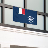 南極フランスの陸地 横断幕 (ビルの外側)