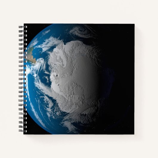 南極上空でシミュレートされた雲を示す全地球 ノートブック (正面)