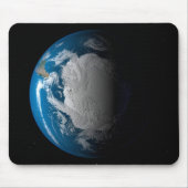 南極上空でシミュレートされた雲を示す全地球 マウスパッド (正面)
