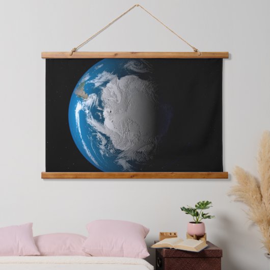 南極上空でシミュレートされた雲を示す全地球 吊り下げ型タペストリー (寝室)