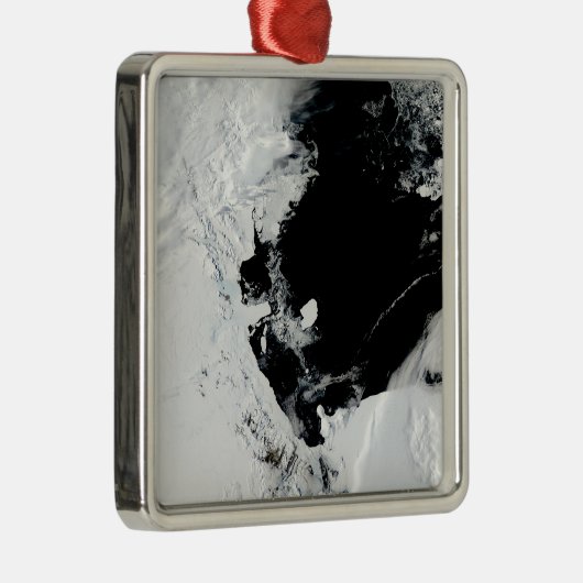 南極大陸のロス海のB-15J氷山 メタルオーナメント (右)