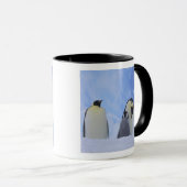 南極大陸 コウテイペンギンの親子 マグカップ (正面右)