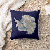 南極（NASAブルーマーブルイメージ） クッション (ブランケット)