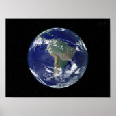 南米を中心とした完全に照らされた地球 ポスター (正面)
