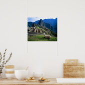 南米、ペルー。山の上に山がある ポスター (キッチン)