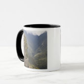南米、ペルー、Machu Picchu。石造りの遺跡 マグカップ (正面左)