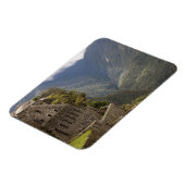 南米、ペルー、Machu Picchu。石造りの遺跡 マグネット (左側)