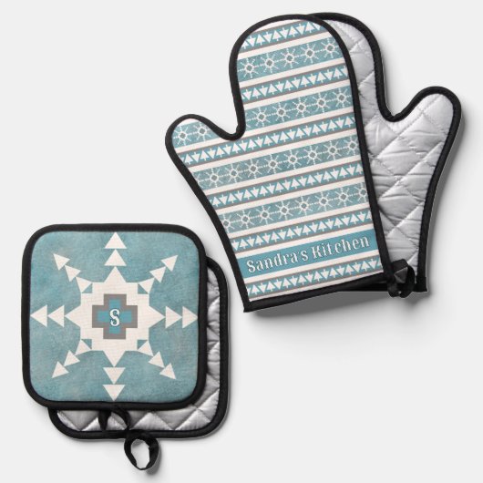 南西の冬の雪とパインズパーソナライズされた 鍋つかみ&鍋敷きセット (正面/裏面)