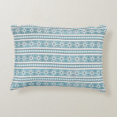 南西の冬の雪と松の木の青 アクセントクッション (裏面)