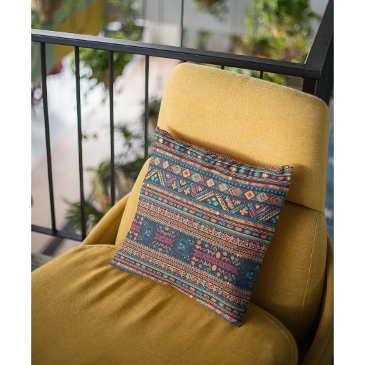 南西の尖塔 クッション