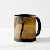 南西の日の出と馬と木のマグカップ マグカップ (正面右)